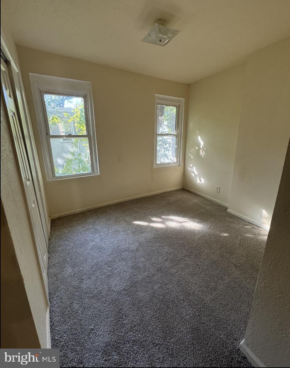 2148 N NEWKIRK Street – photo 4