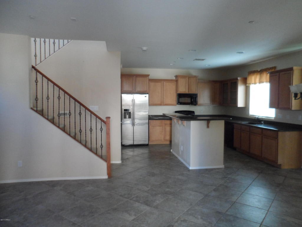 9184 W Meadow Dr – photo 2
