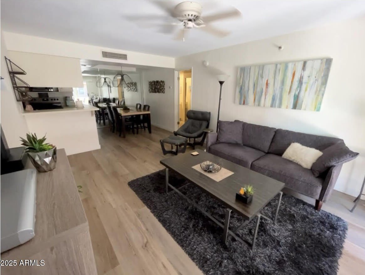 4554 E PARADISE VILLAGE Parkway N – photo 2