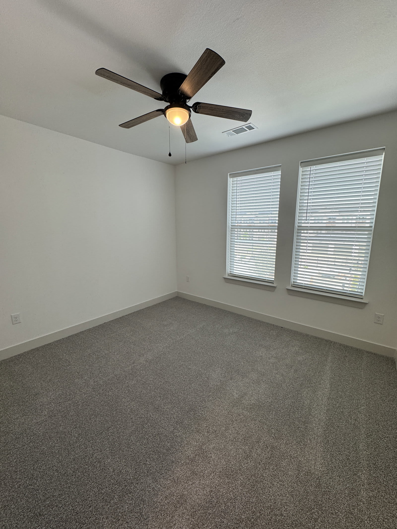 305 Laughlin Lane – photo 5