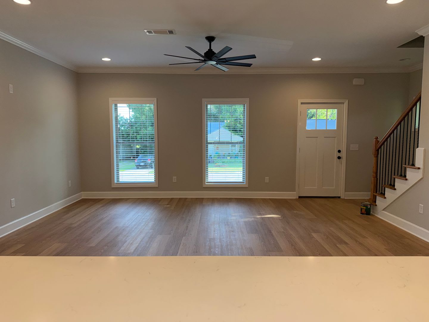16 Lakeview 4 Bed / 4.5 Bath Leasing for Fall 2027 LESS THAN A MILE FROM CAMPUS – photo 5