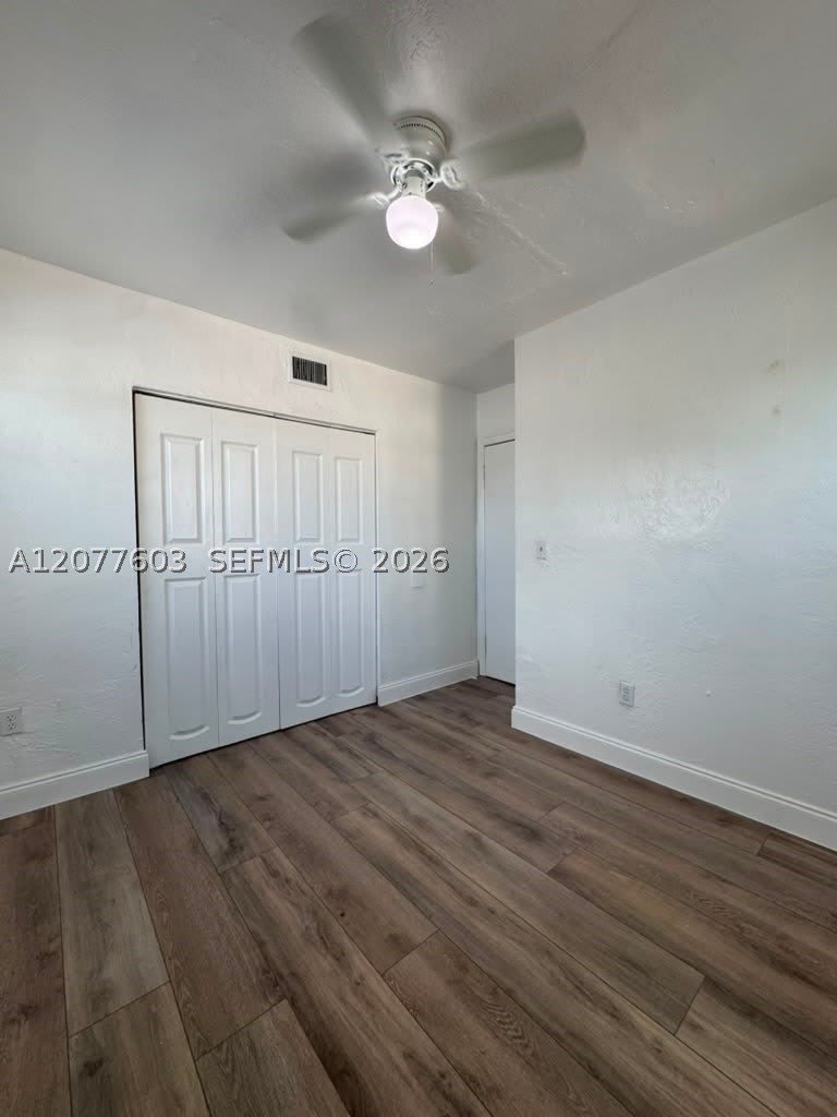 3227 NW 48th St – photo 5