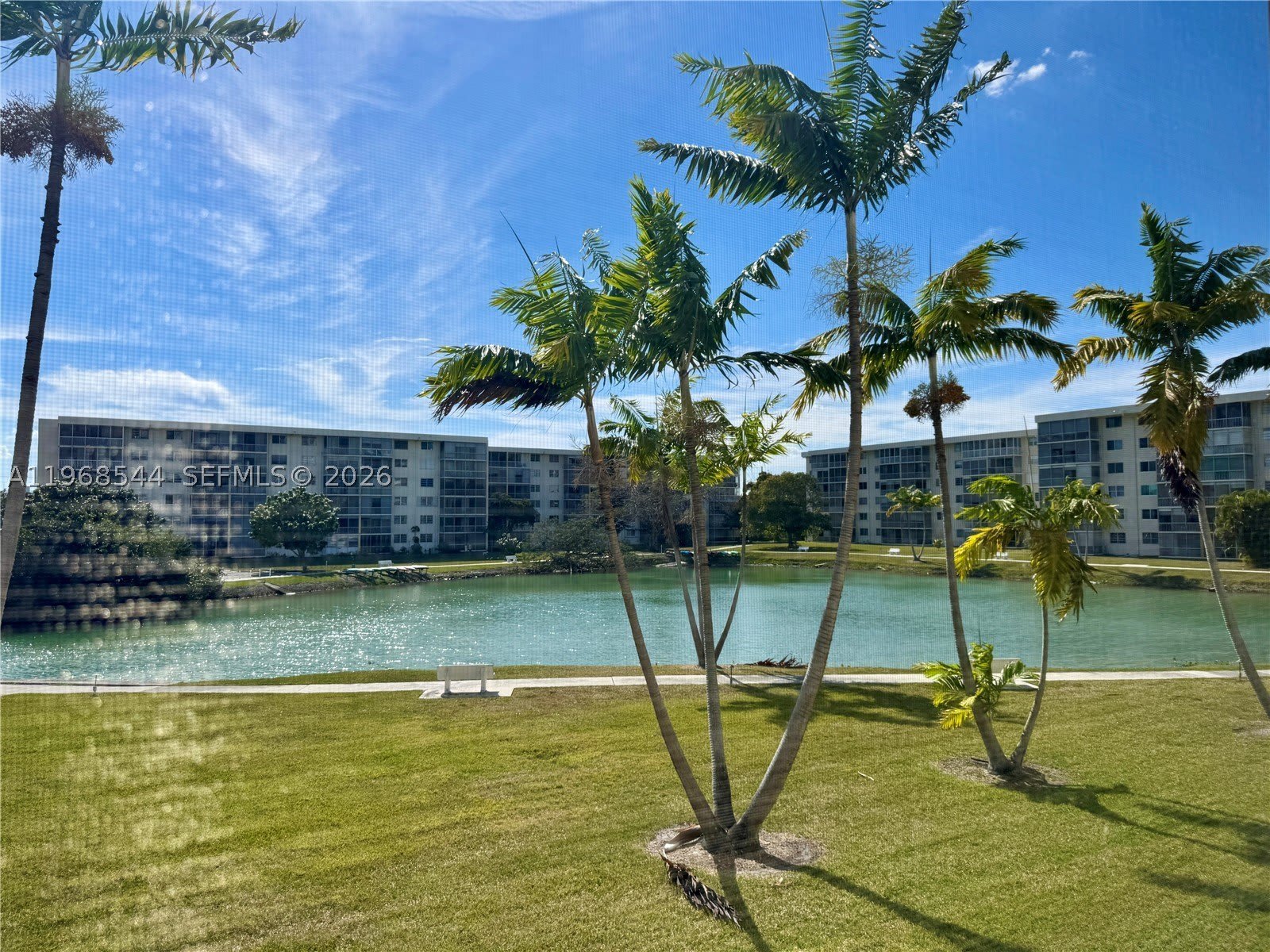 2855 Leonard Dr – photo 5