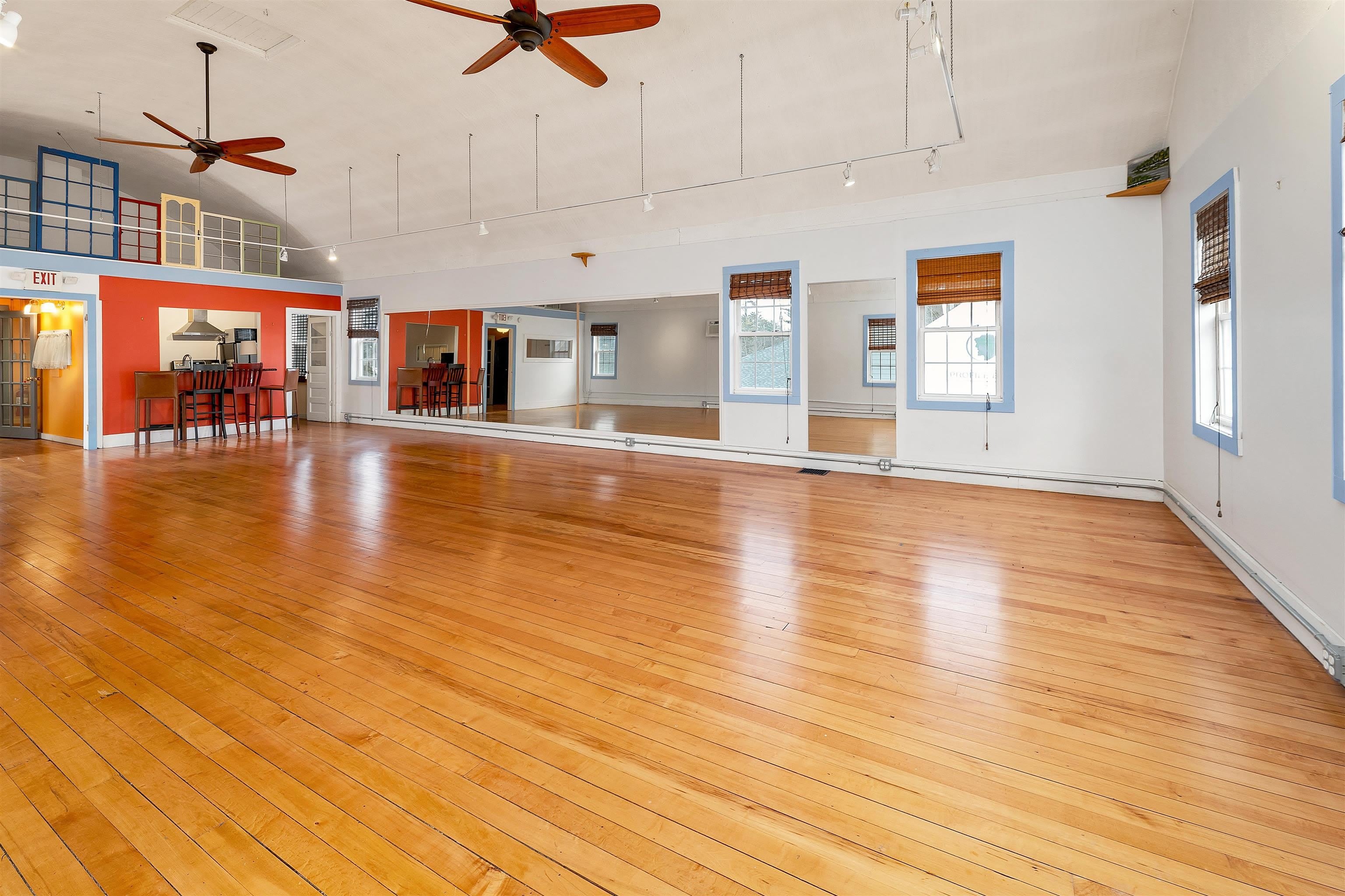 141 Main Street – photo 1