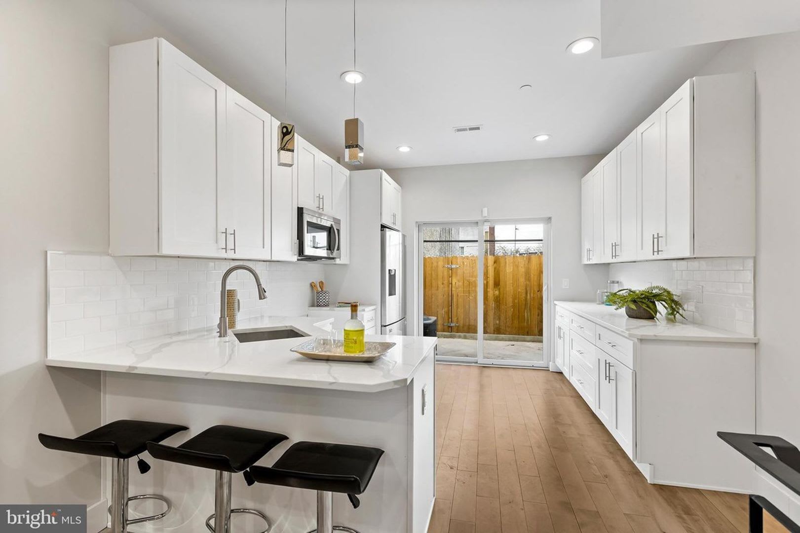 Four Bed West Kensington Townhome – photo 5