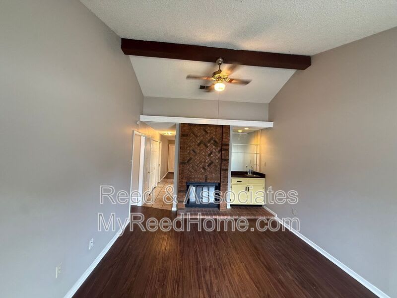 7004 Wesley Ct – photo 3