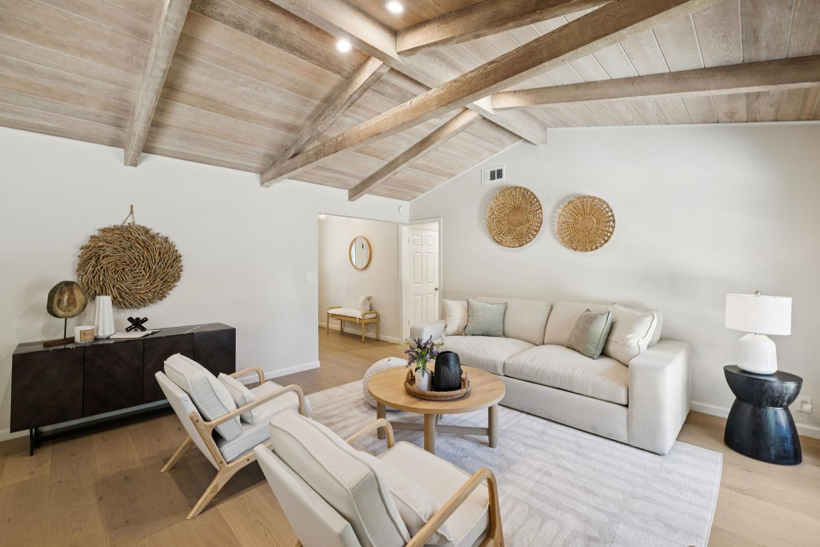 Updated 5BD Saratoga Home – photo 5