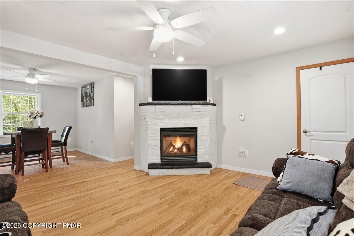 12 Rockway Court – photo 4