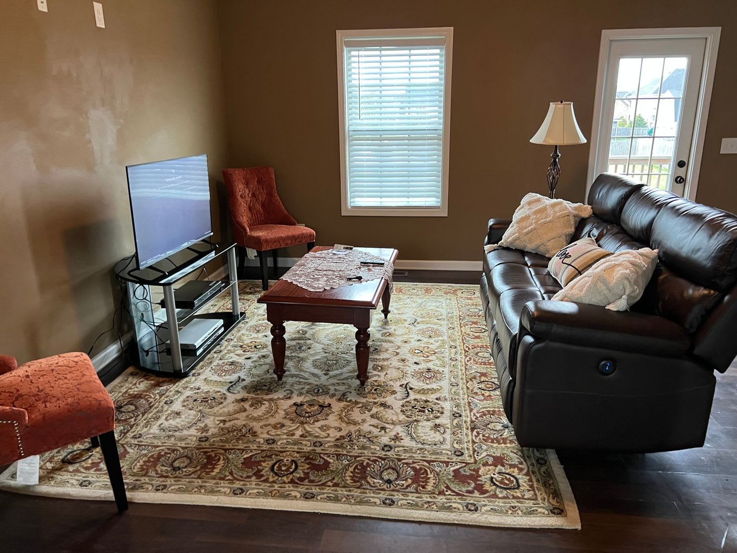 Charming 4Br House In Clarksville – photo 2