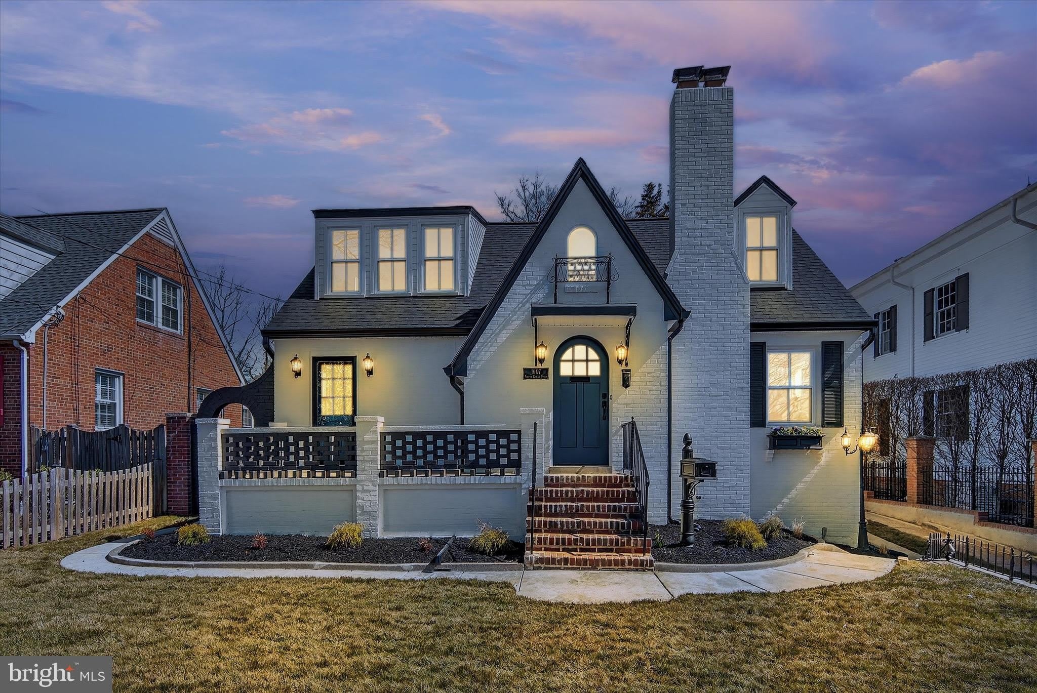 1607 N Glebe Road – photo 3