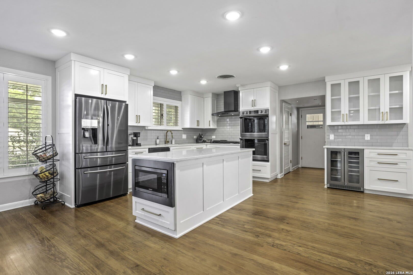 906 E CEDAR ST – photo 5