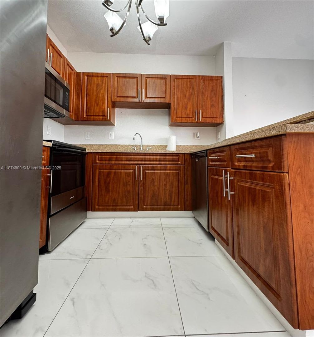 10968 SW 182nd Lane, Miami, FL 33157 – photo 3