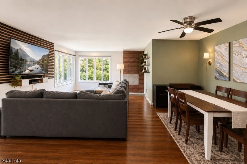 644 Montgomery Rd – photo 3