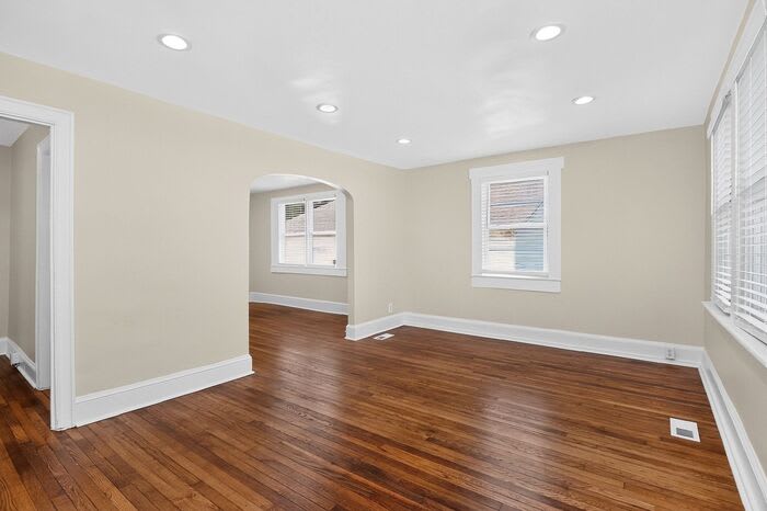 305 Lander Street – photo 5