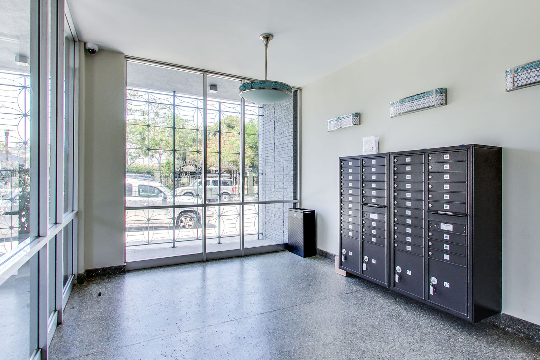 3440 20th St – photo 3