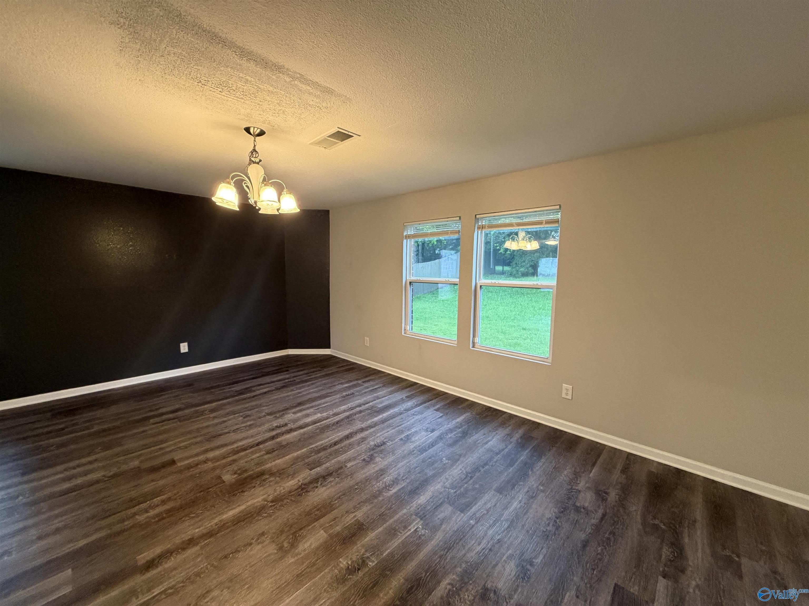 354 Jasmine Drive – photo 3