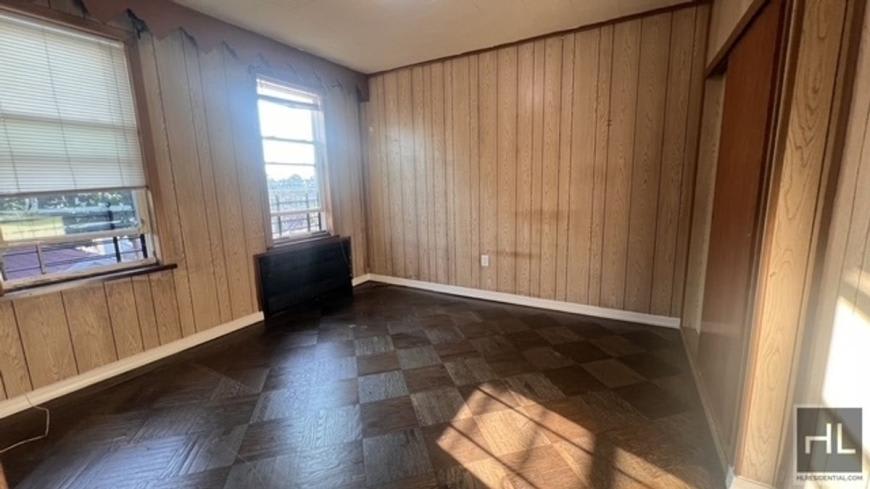 2088 Utica Avenue – photo 4