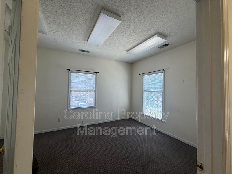 1554 Union Rd STE C – photo 2