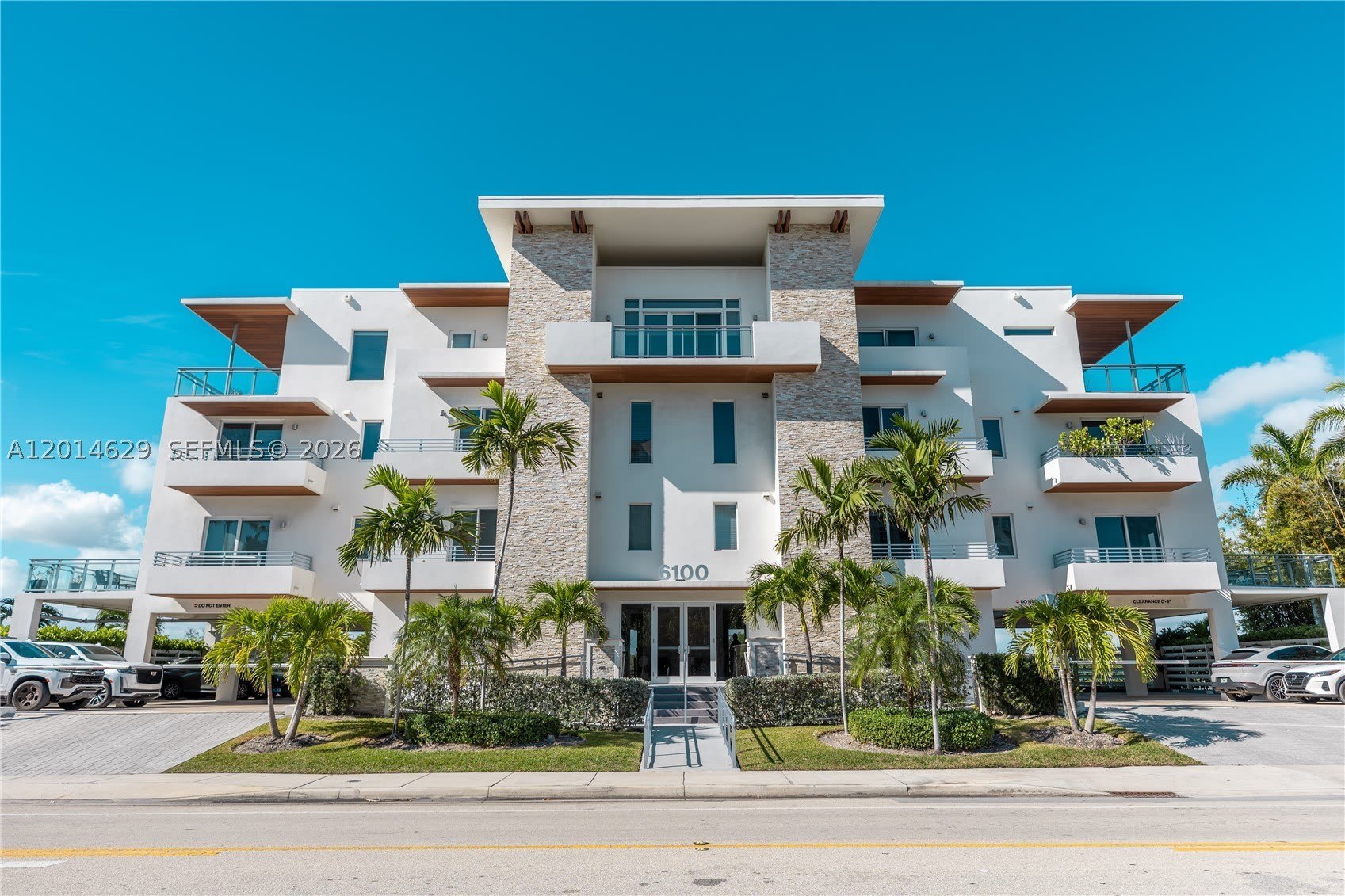 6100 N Ocean Dr – photo 3