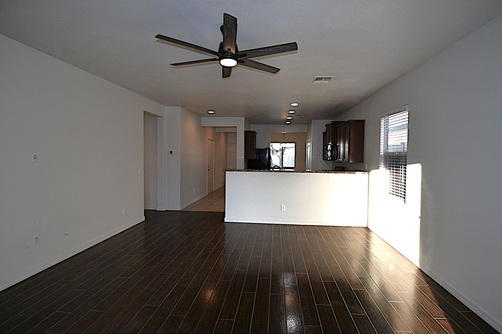 MOVE-IN-READY San Tan Heights Beauty – photo 2