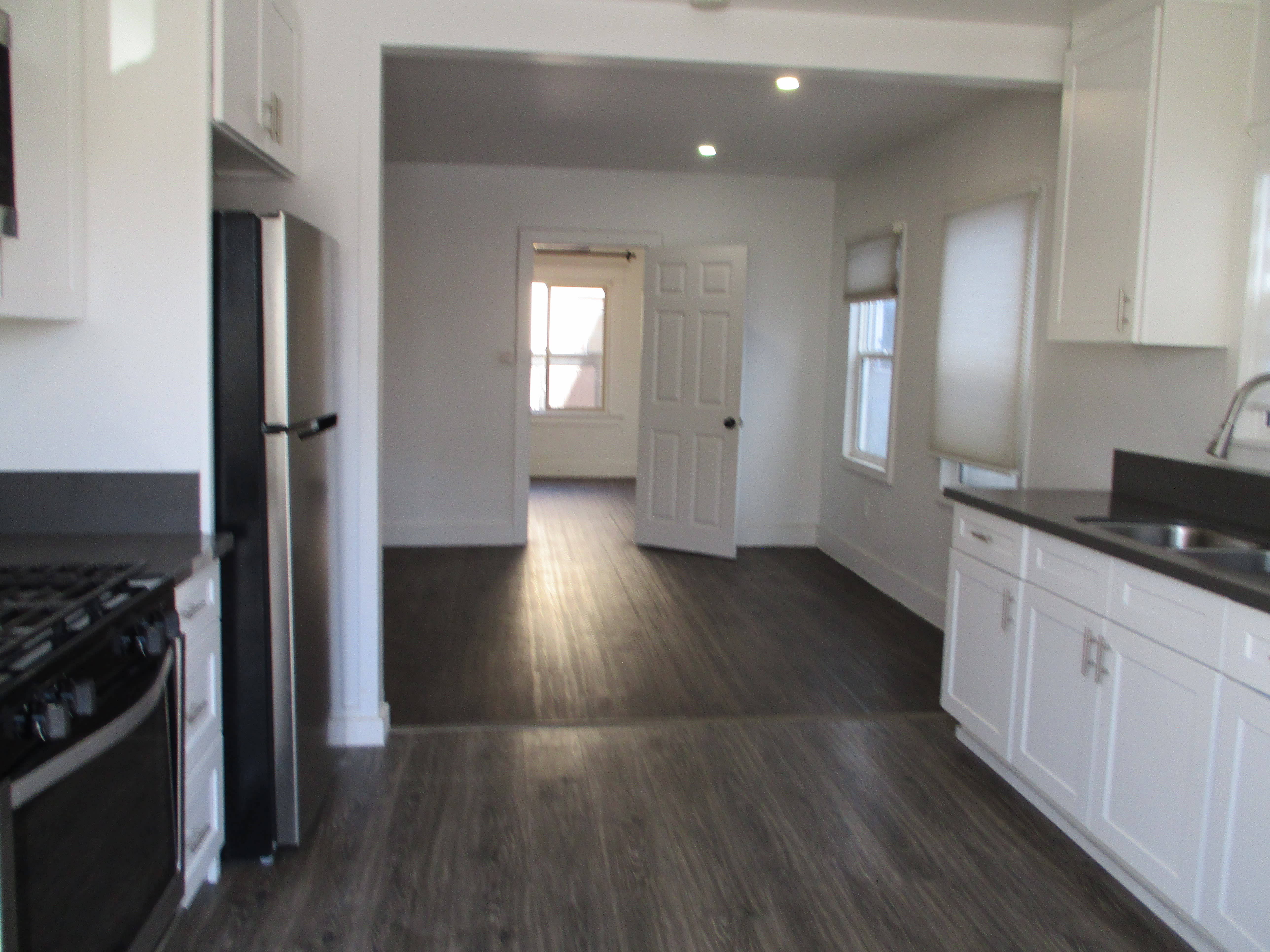 2013 E 2Nd St – photo 3