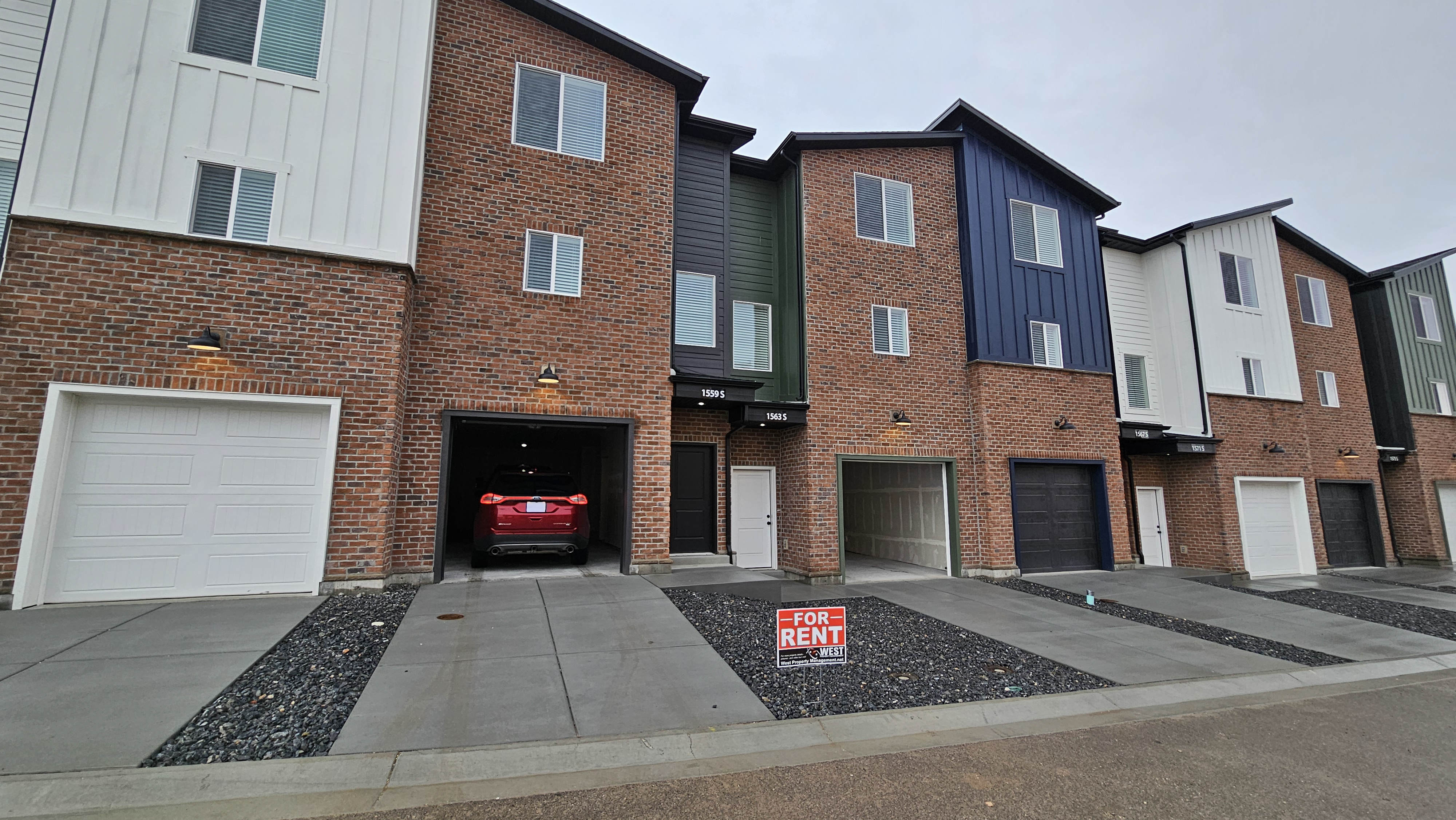 1559 S 150 W – photo 3