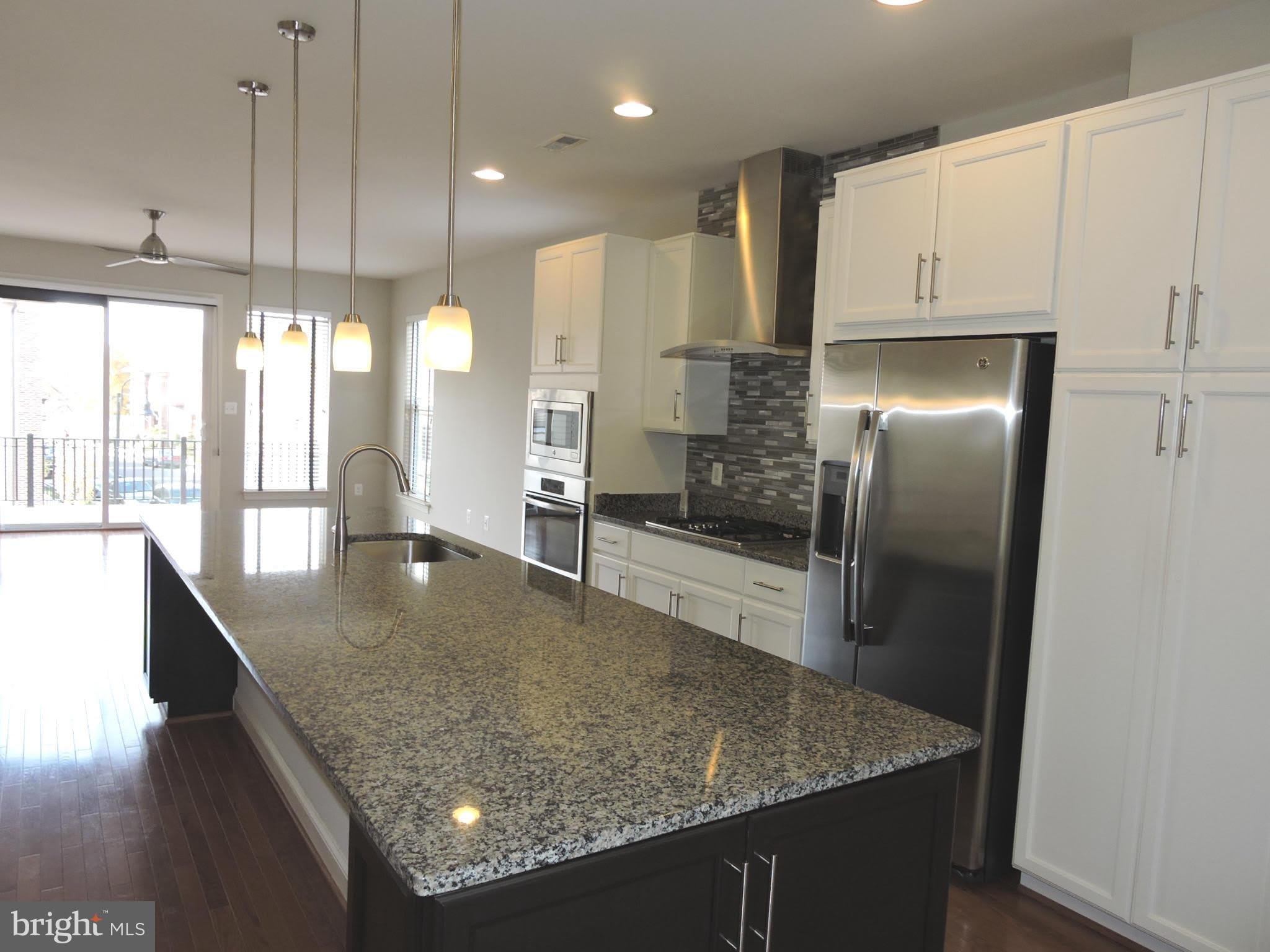 20425 CODMAN Drive – photo 4