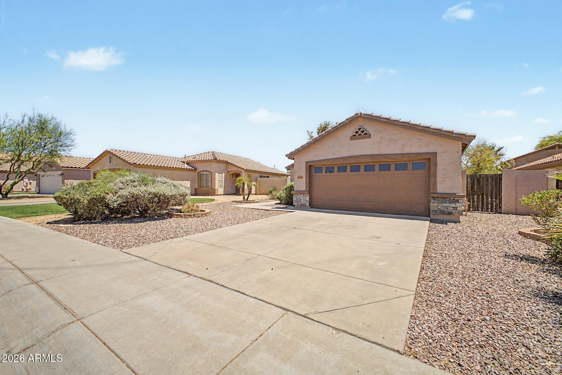 3311 E SAN ANGELO Avenue – photo 2
