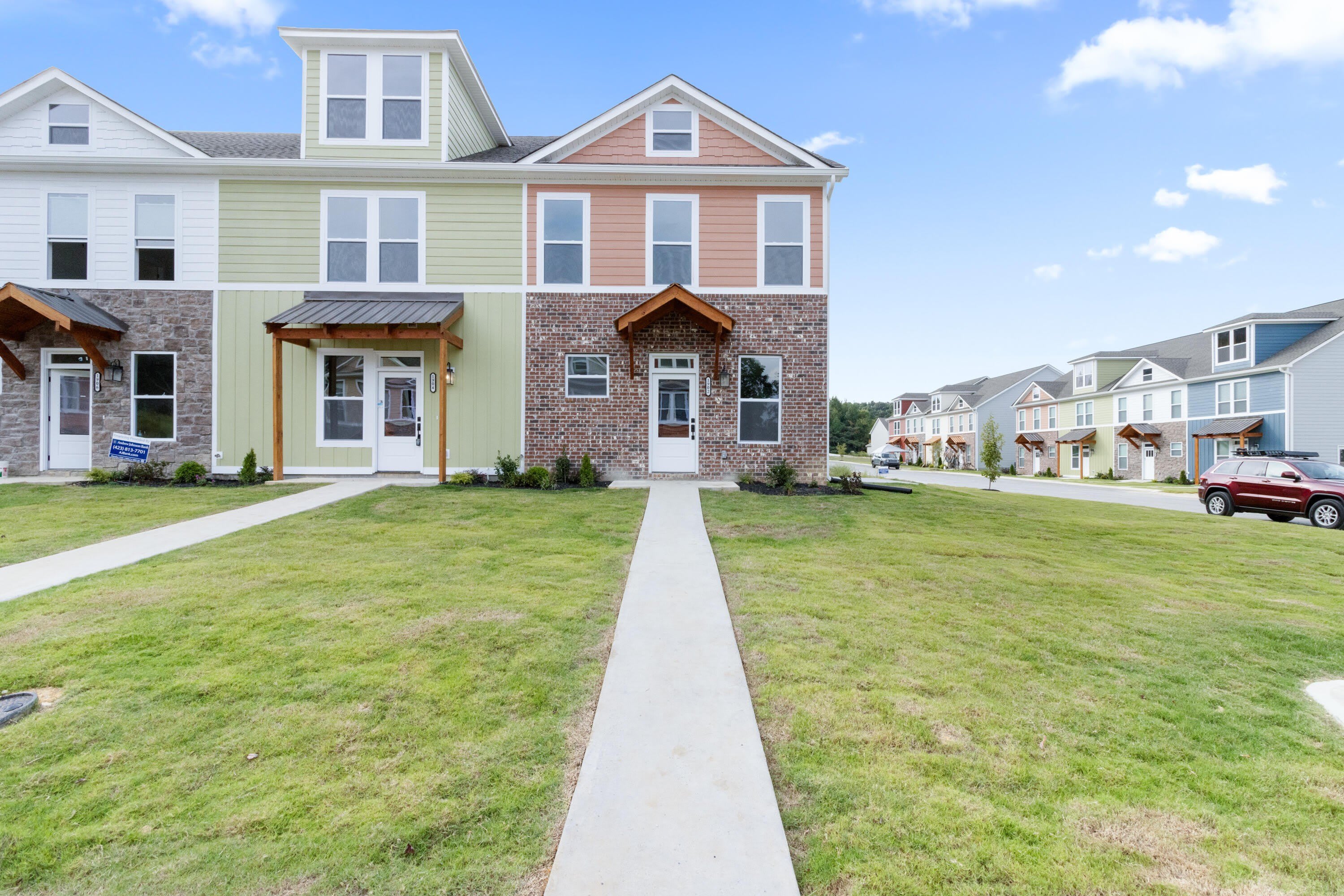 1902 Cypress Lane – photo 2