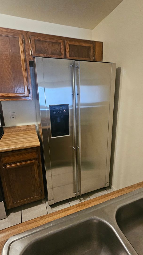 Bright 1-Bedroom Condo Near UNLV & The Strip – photo 5
