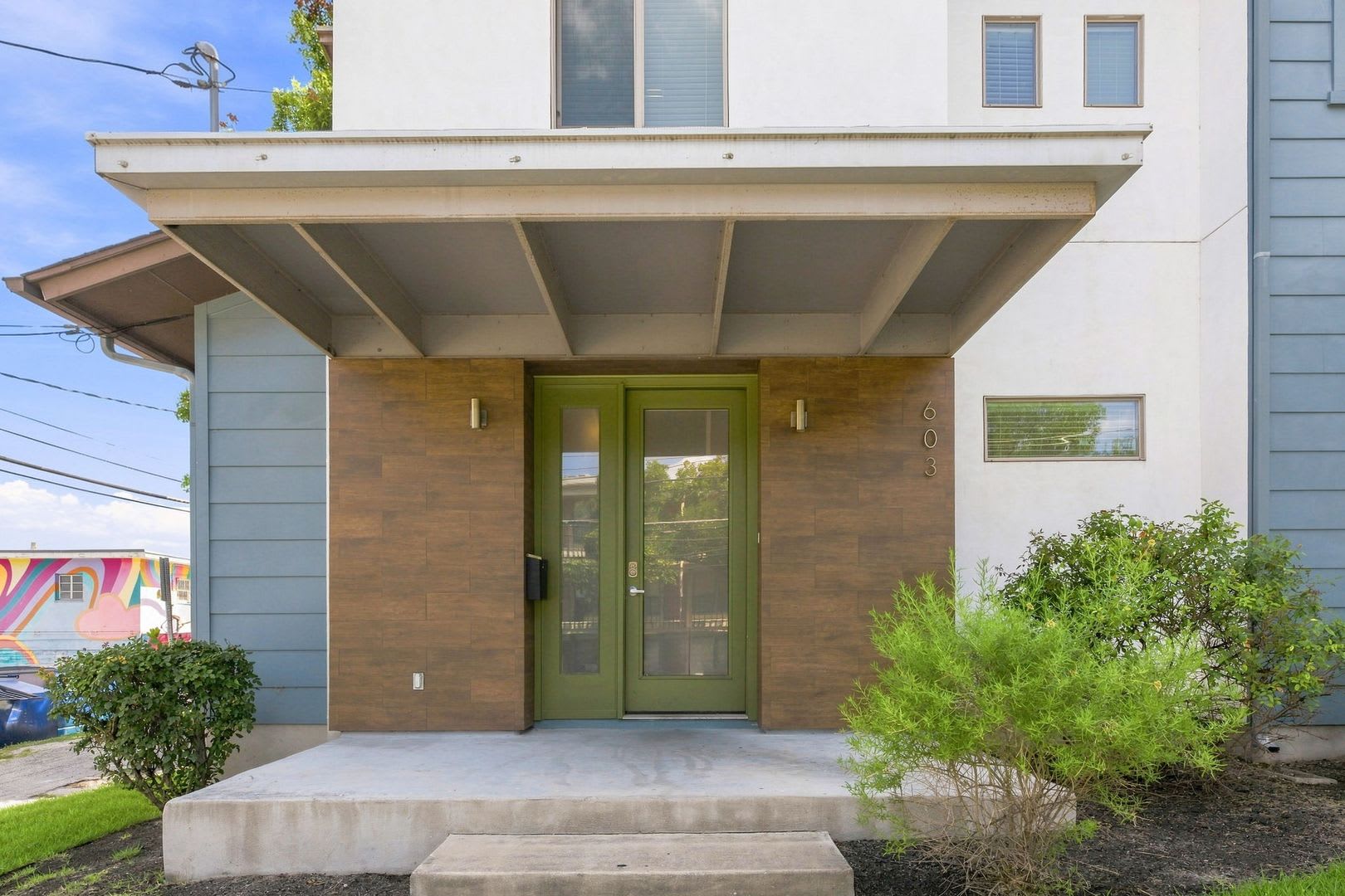 603 W 30th Street – photo 5