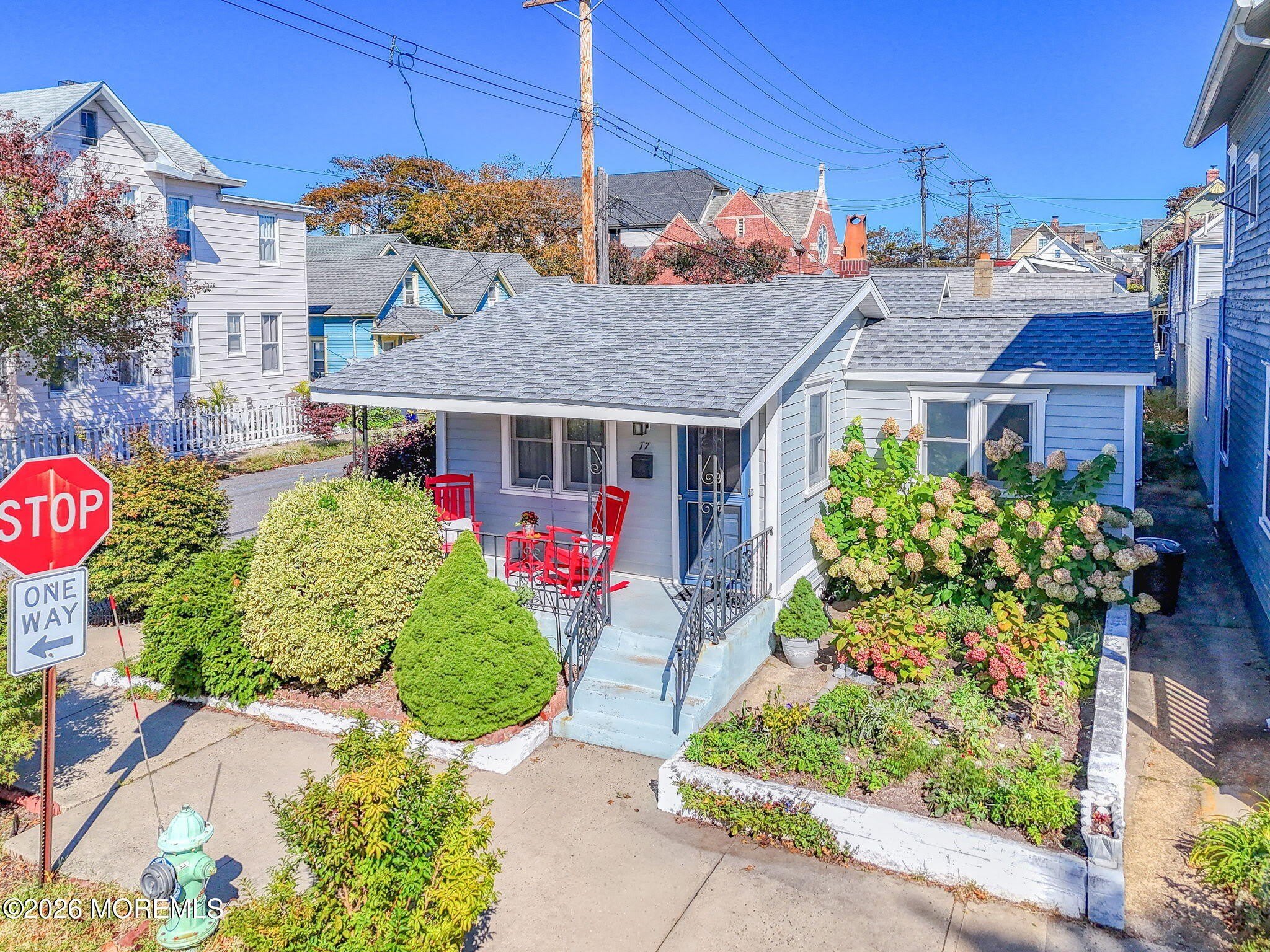 77 Abbott Avenue – photo 3
