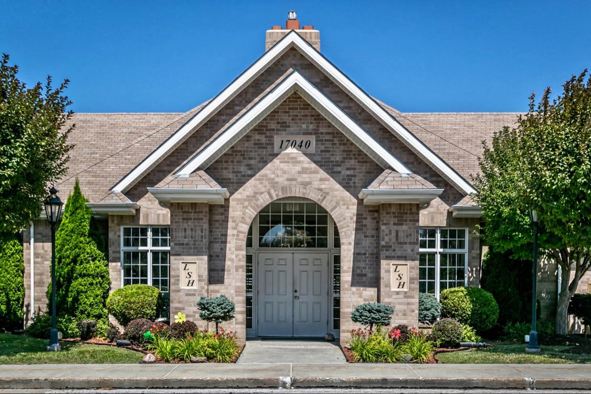Lakeside Hills Apartments – photo 4