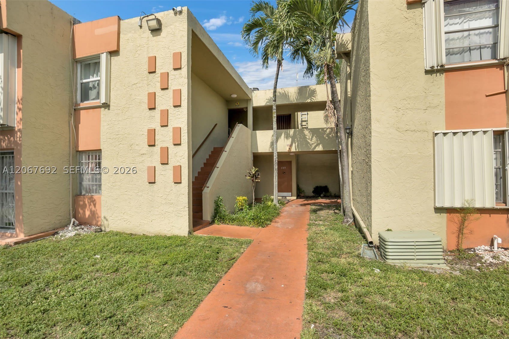 9370 W Flagler St – photo 3
