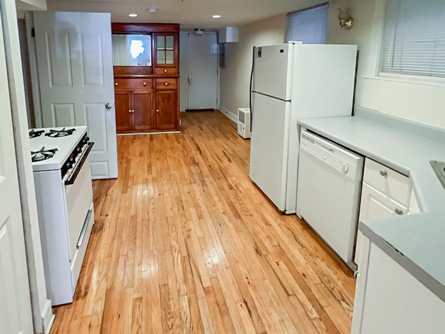 3309 N Southport – photo 4