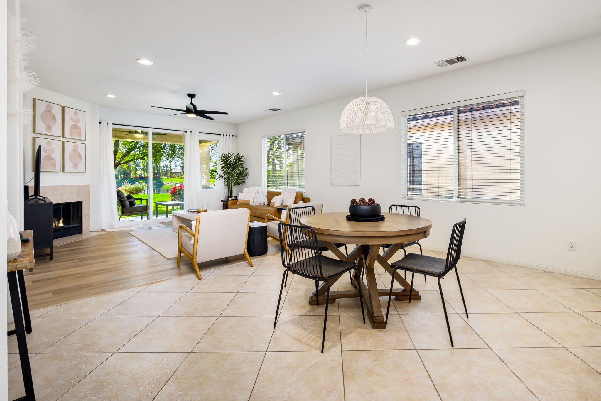 82223 Travolta Avenue – photo 4