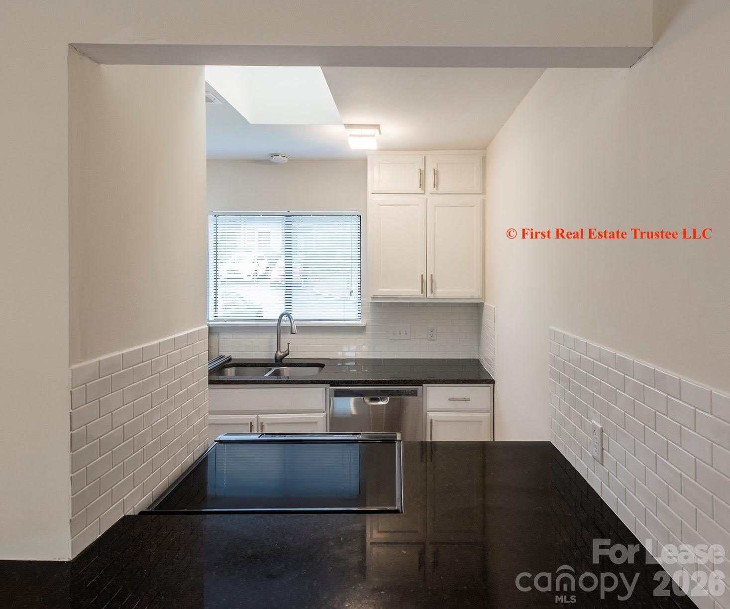 7930 Charter Oak Lane – photo 5