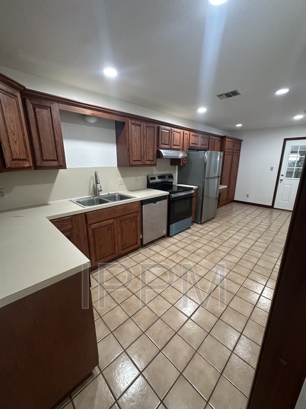5408 Guava Dr – photo 4