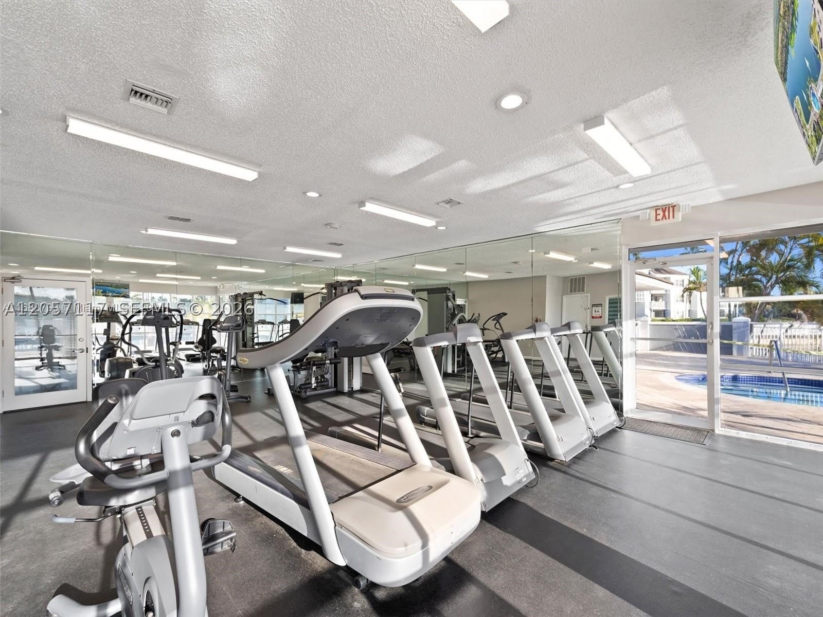8670 Sw 212Th St – photo 5