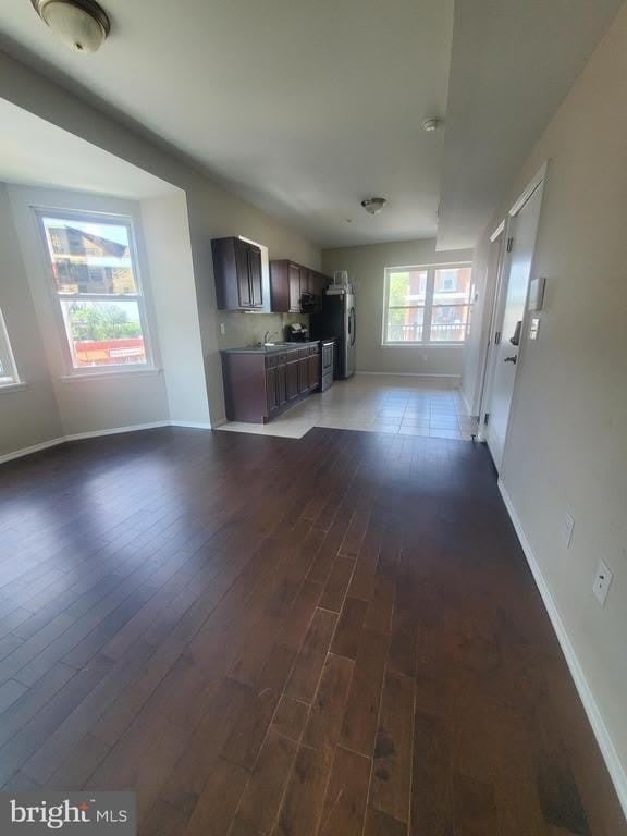 5052 54 Walnut Street – photo 2