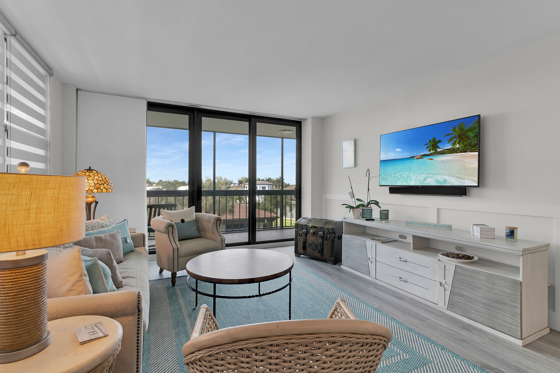 591 Seaview Ct – photo 4