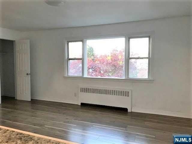 419 Parker Avenue – photo 4