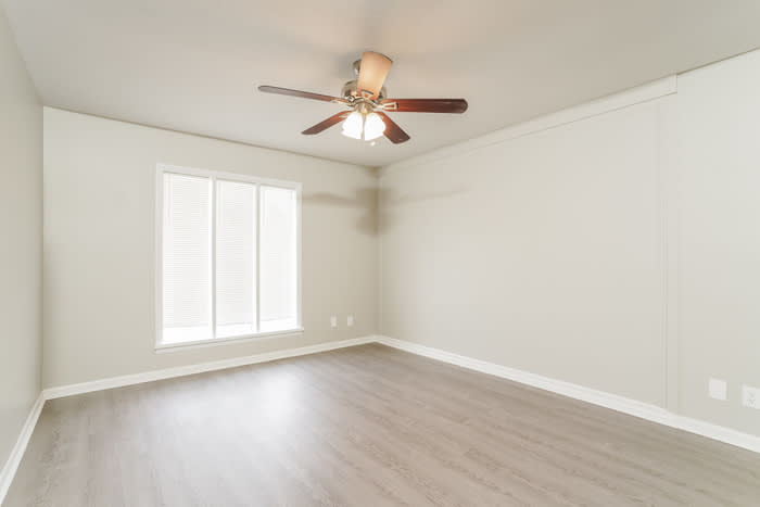 2389 Grace Lane – photo 2
