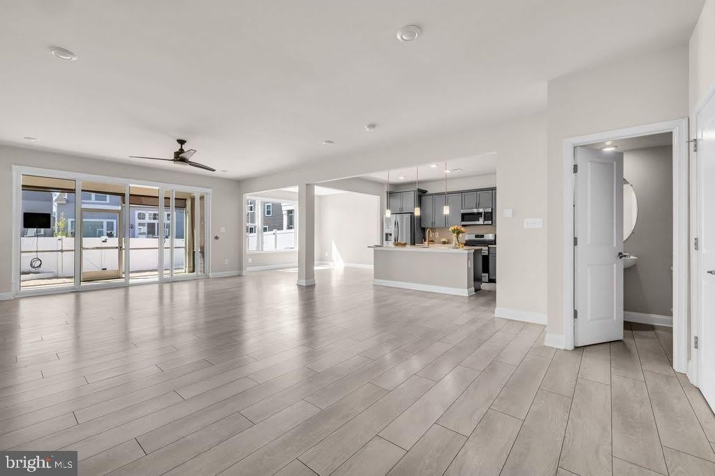 31321 OLNEY Way – photo 4