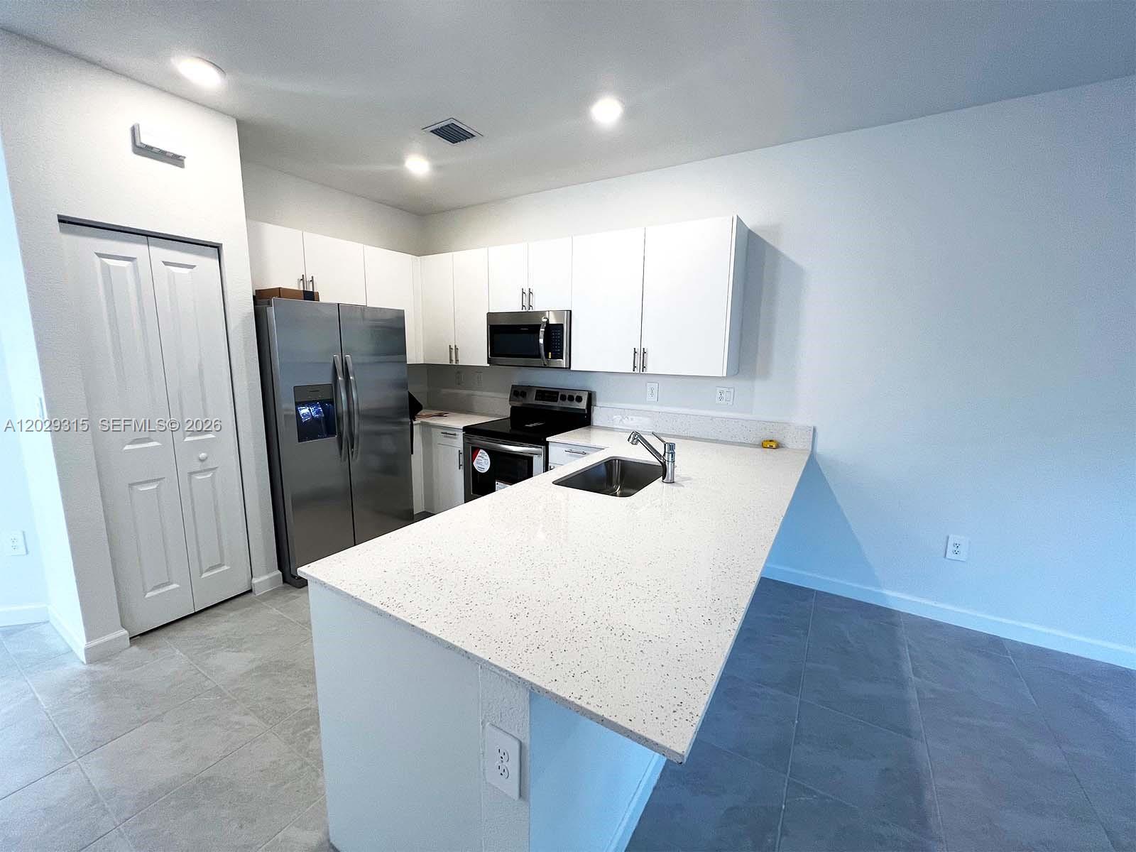 24600 Southwest 119th Place – photo 2