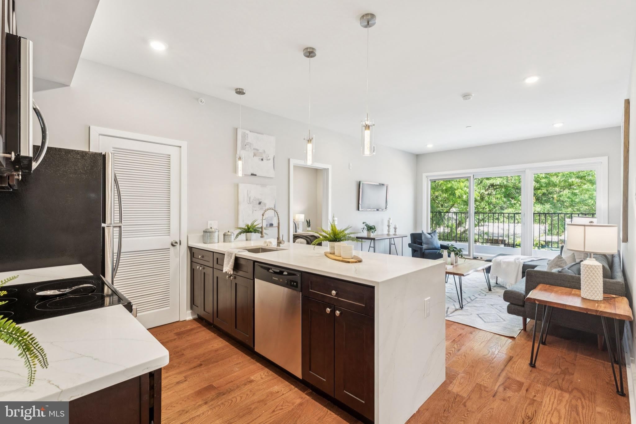 203 Haverford Ave – photo 4