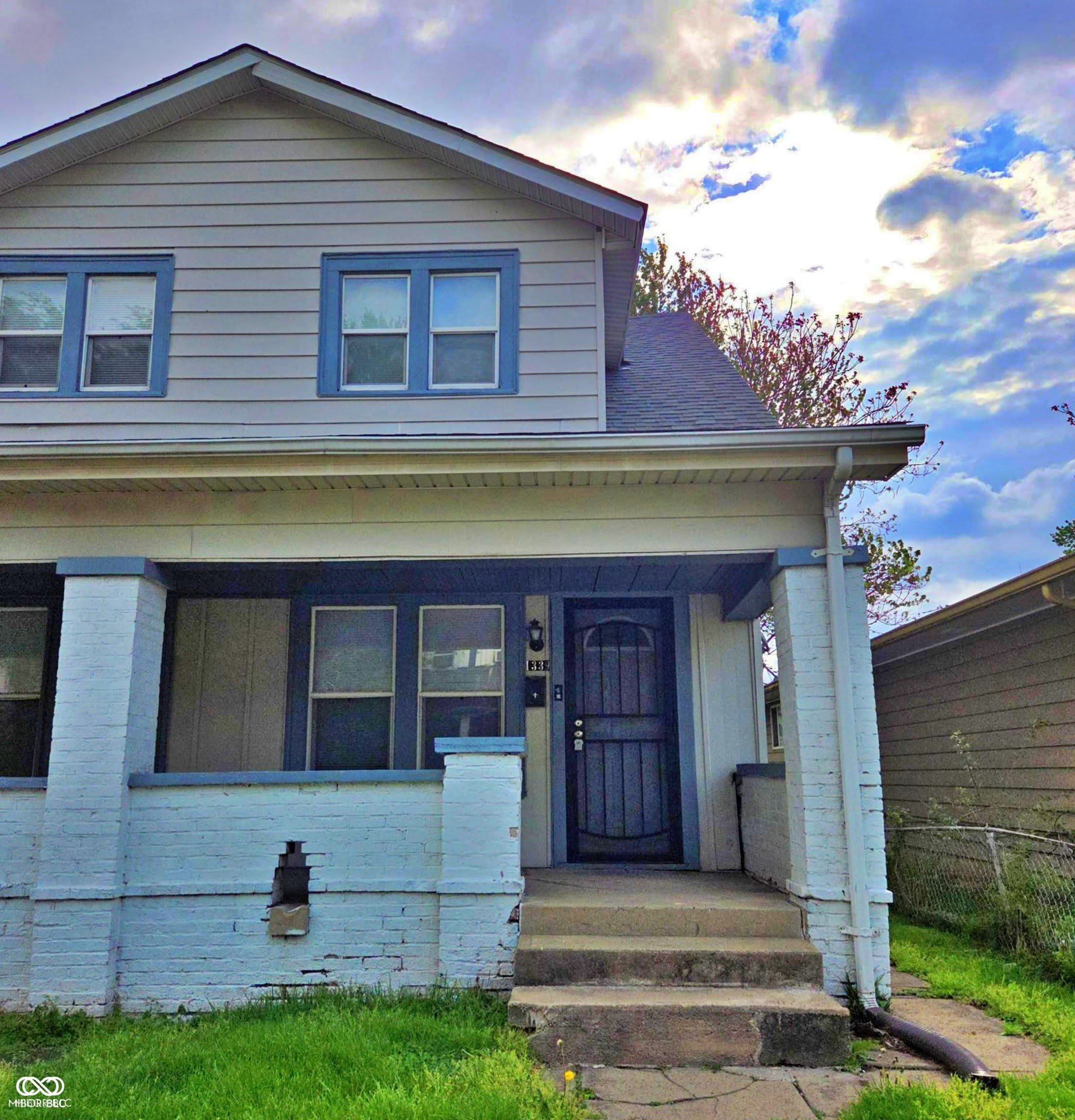 1339 Lee Street – photo 2