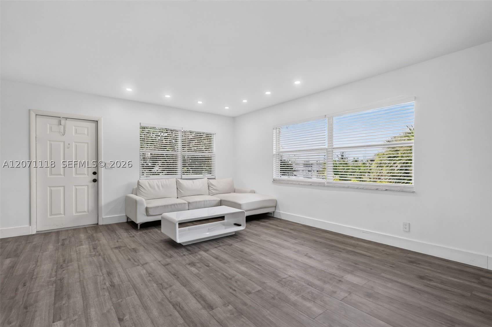 2100 Diana Dr – photo 4
