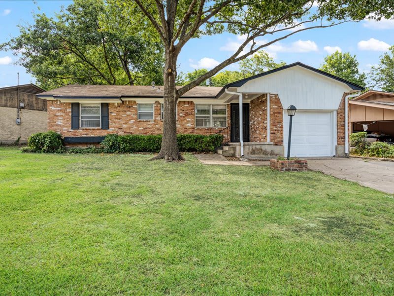 1924 Jones Circle – photo 2