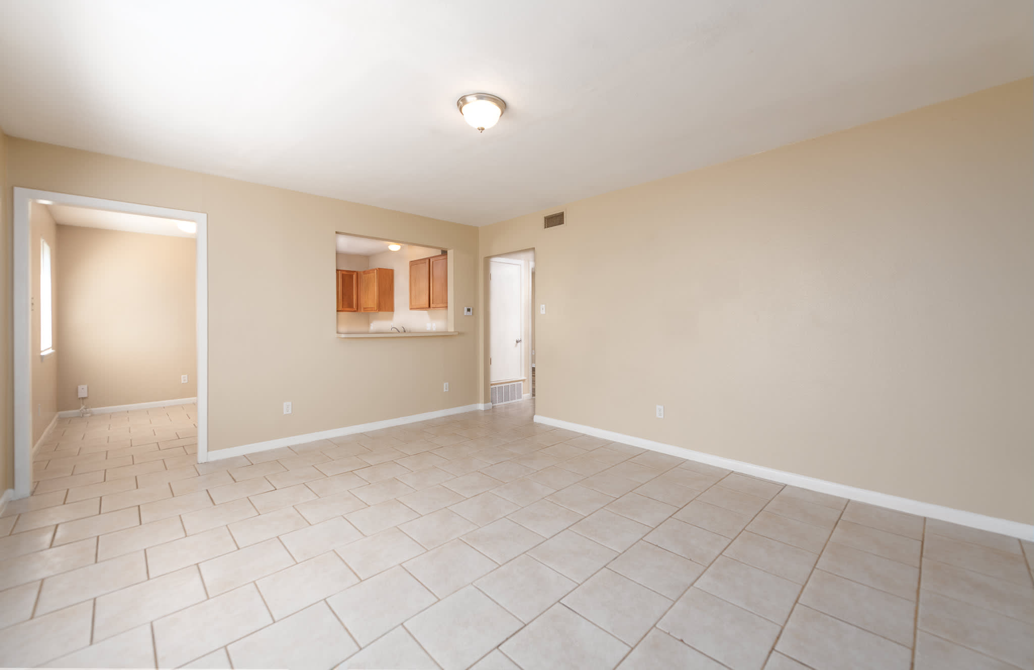 7300 Twin Crest Dr – photo 1